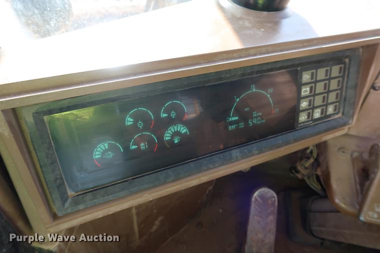 image for item DG3279 1995 Caterpillar 980F Series II wheel loader