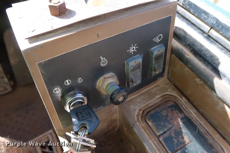 image for item DG3279 1995 Caterpillar 980F Series II wheel loader