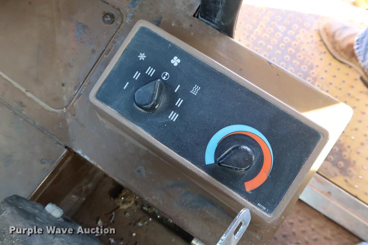 image for item DG3279 1995 Caterpillar 980F Series II wheel loader