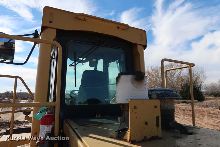 image for item DG3279 1995 Caterpillar 980F Series II wheel loader