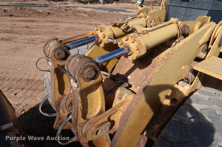 image for item DG3279 1995 Caterpillar 980F Series II wheel loader