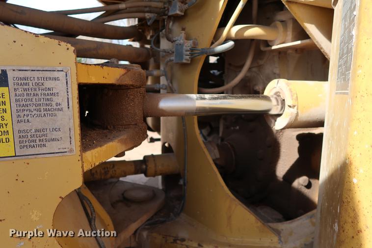 image for item DG3279 1995 Caterpillar 980F Series II wheel loader