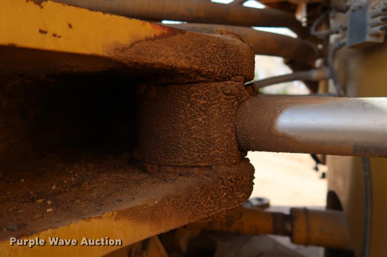 image for item DG3279 1995 Caterpillar 980F Series II wheel loader