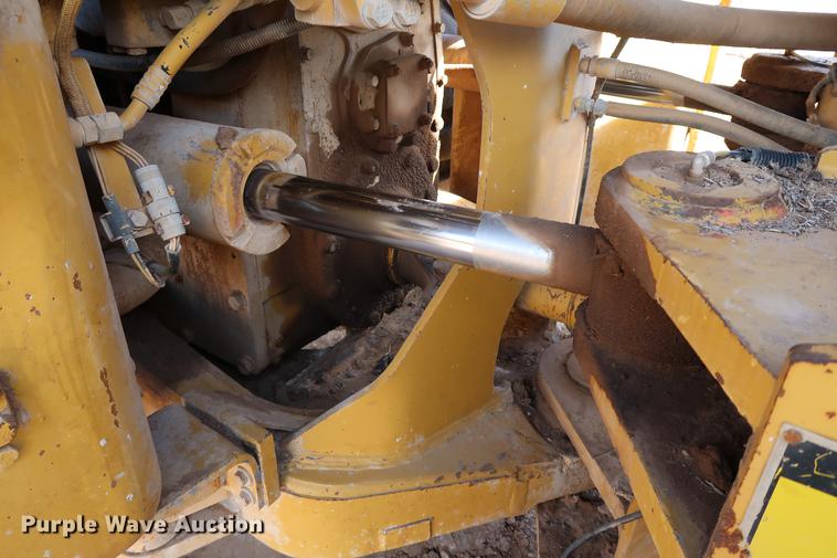 image for item DG3279 1995 Caterpillar 980F Series II wheel loader