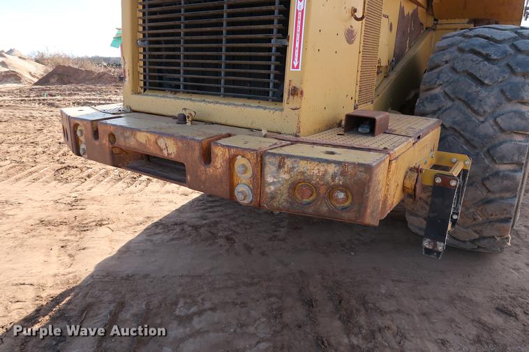 image for item DG3279 1995 Caterpillar 980F Series II wheel loader