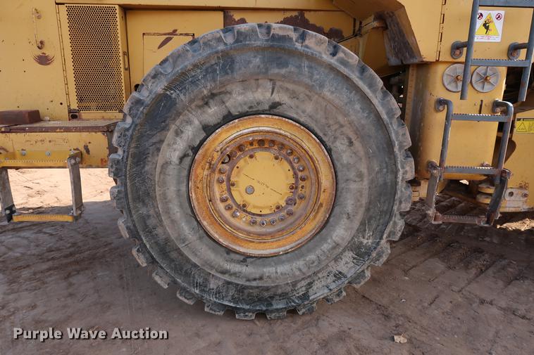 image for item DG3279 1995 Caterpillar 980F Series II wheel loader
