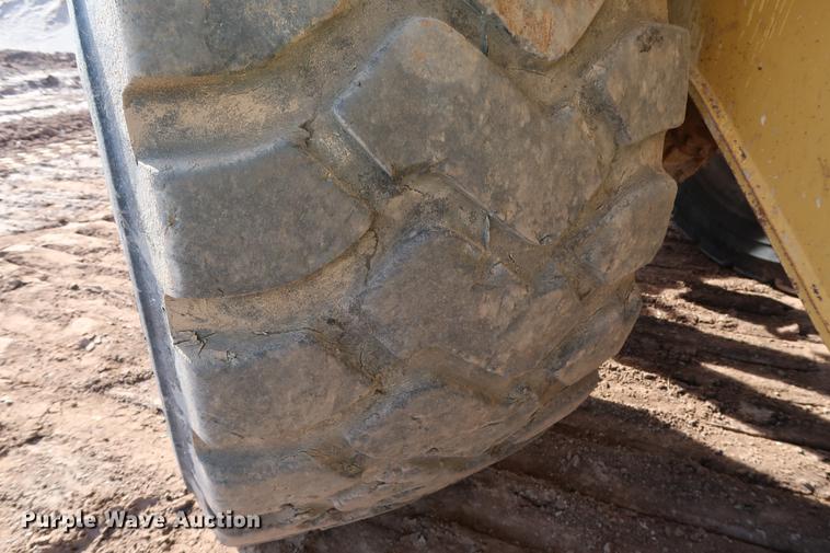 image for item DG3279 1995 Caterpillar 980F Series II wheel loader