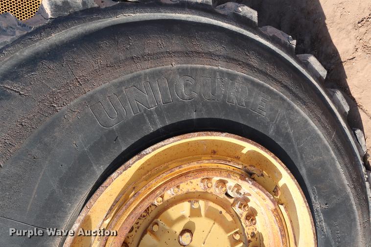 image for item DG3279 1995 Caterpillar 980F Series II wheel loader