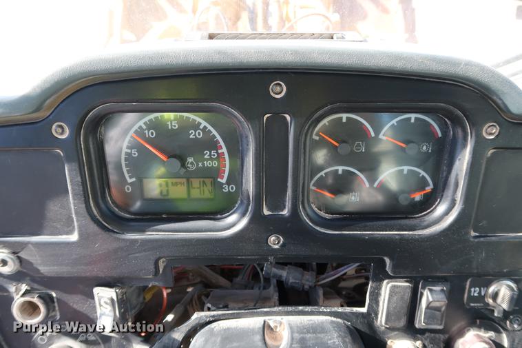 image for item DG3283 2003 Caterpillar 980G Series II wheel loader