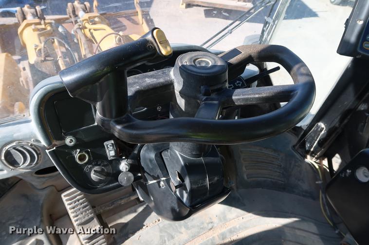image for item DG3283 2003 Caterpillar 980G Series II wheel loader