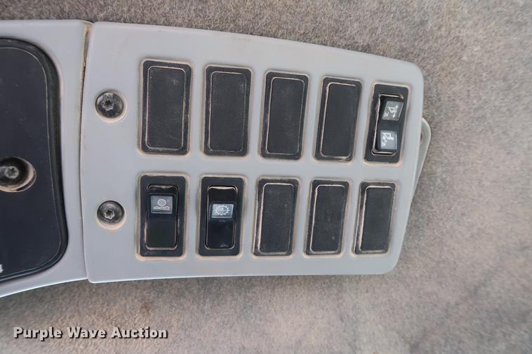 image for item DG3283 2003 Caterpillar 980G Series II wheel loader