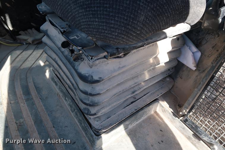 image for item DG3283 2003 Caterpillar 980G Series II wheel loader