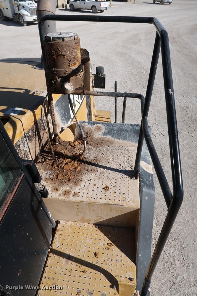 image for item DG3283 2003 Caterpillar 980G Series II wheel loader