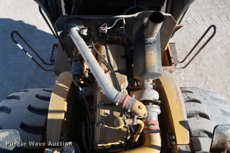 image for item DG3283 2003 Caterpillar 980G Series II wheel loader