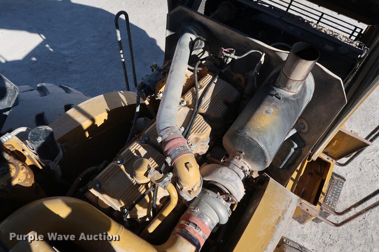 image for item DG3283 2003 Caterpillar 980G Series II wheel loader