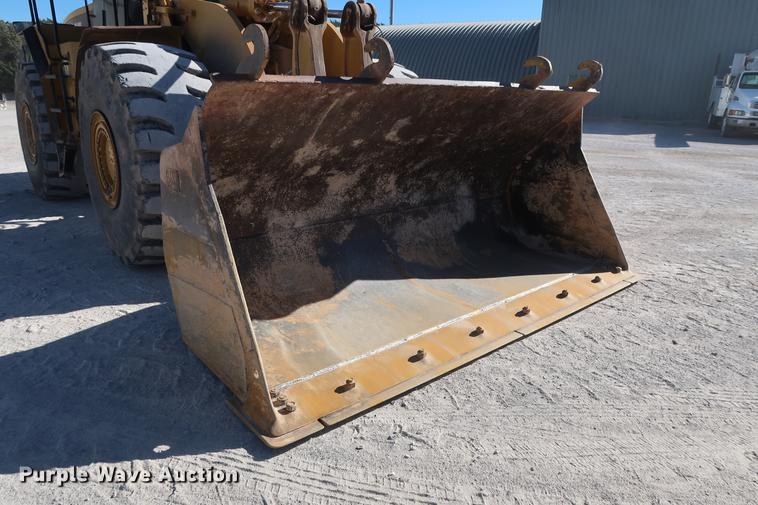 image for item DG3283 2003 Caterpillar 980G Series II wheel loader