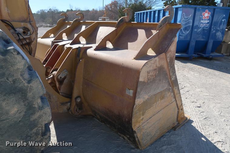 image for item DG3283 2003 Caterpillar 980G Series II wheel loader