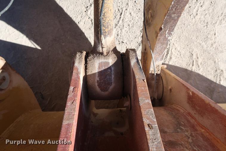 image for item DG3283 2003 Caterpillar 980G Series II wheel loader