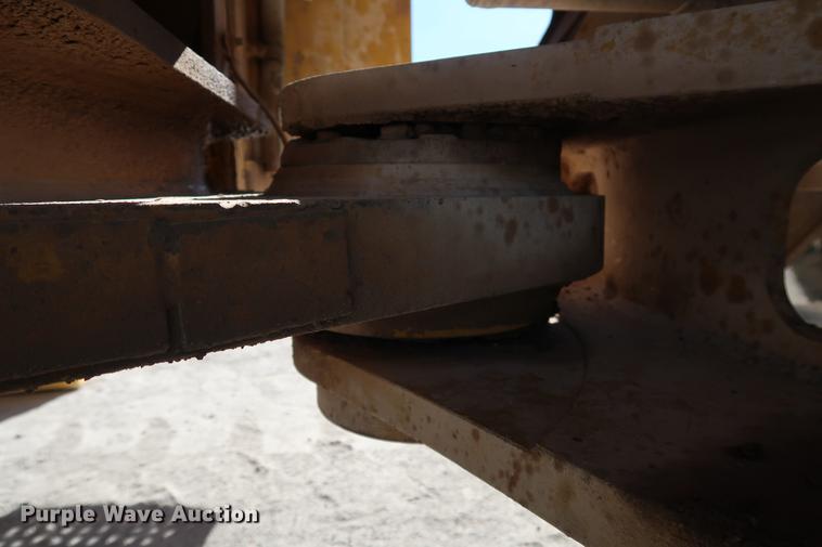 image for item DG3283 2003 Caterpillar 980G Series II wheel loader