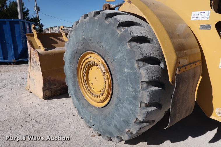 image for item DG3283 2003 Caterpillar 980G Series II wheel loader