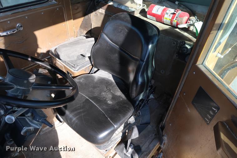 image for item DG3284 1996 Caterpillar 775B haul truck