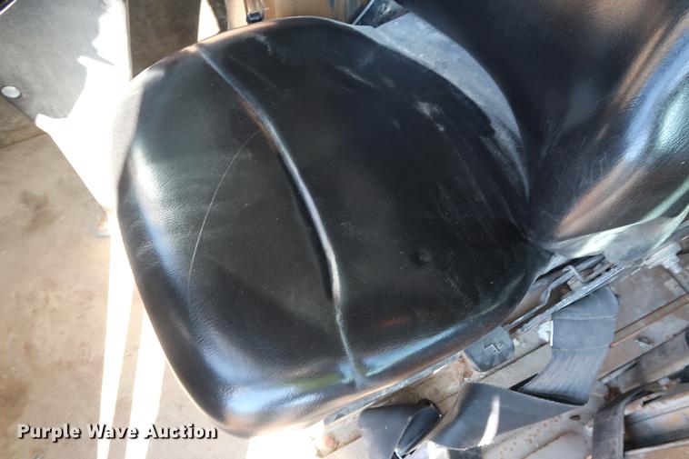 image for item DG3284 1996 Caterpillar 775B haul truck