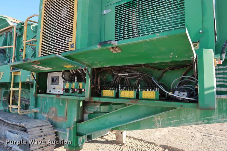 image for item DG3285 2011 McCloskey I54 crusher