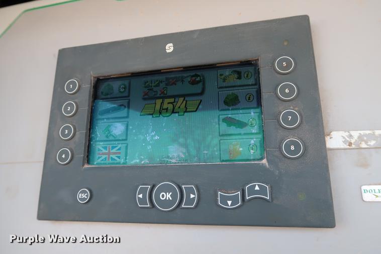 image for item DG3285 2011 McCloskey I54 crusher