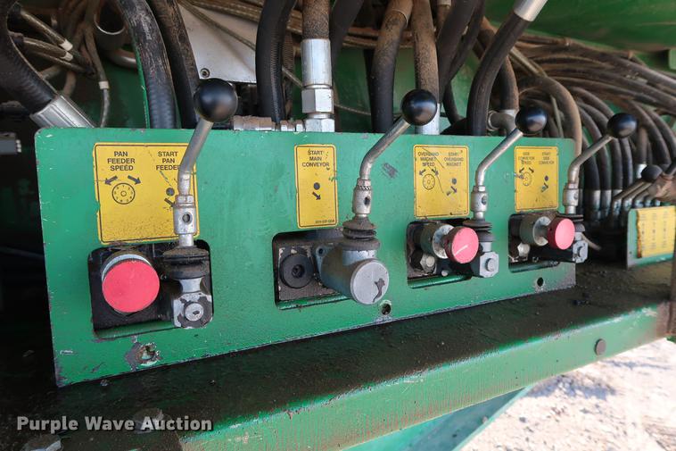 image for item DG3285 2011 McCloskey I54 crusher