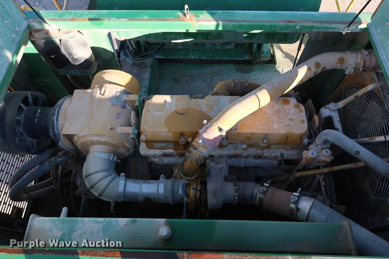 image for item DG3285 2011 McCloskey I54 crusher