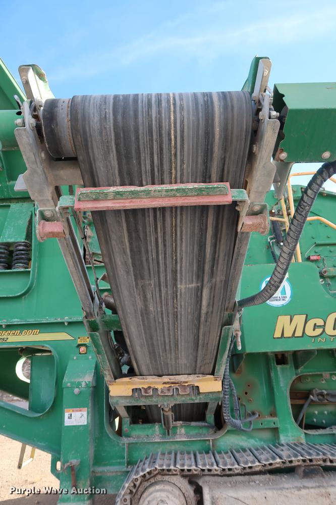 image for item DG3285 2011 McCloskey I54 crusher