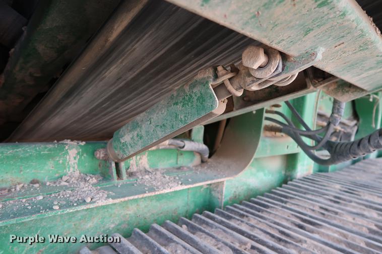 image for item DG3285 2011 McCloskey I54 crusher