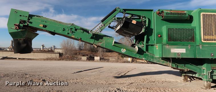 image for item DG3285 2011 McCloskey I54 crusher