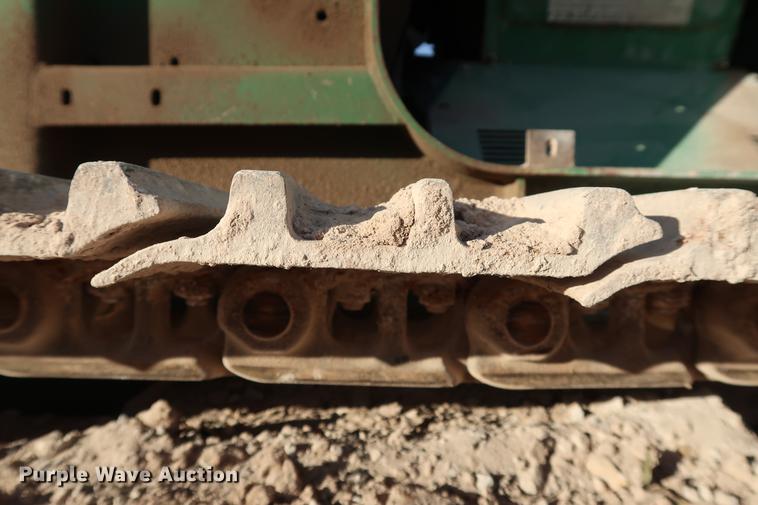 image for item DG3285 2011 McCloskey I54 crusher