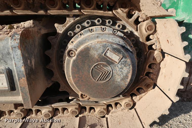 image for item DG3285 2011 McCloskey I54 crusher