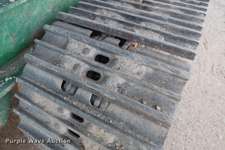 image for item DG3285 2011 McCloskey I54 crusher