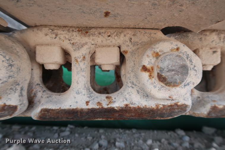 image for item DG3285 2011 McCloskey I54 crusher