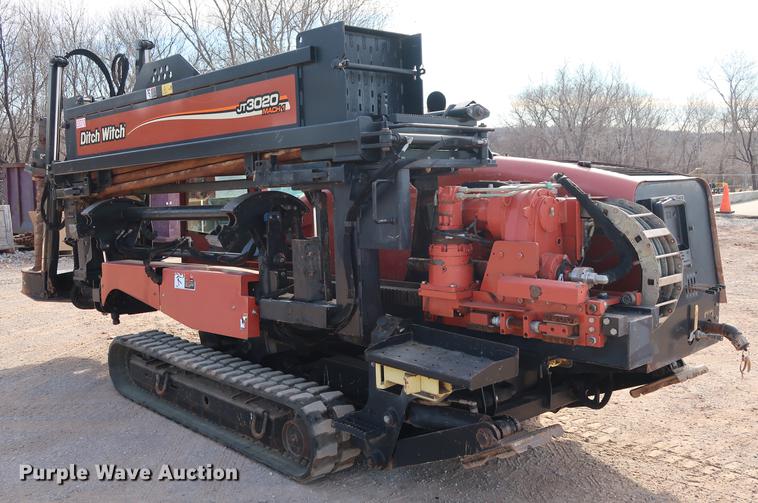 image for item DG3286 2010 Ditch Witch JT3020 Mach I directional boring unit
