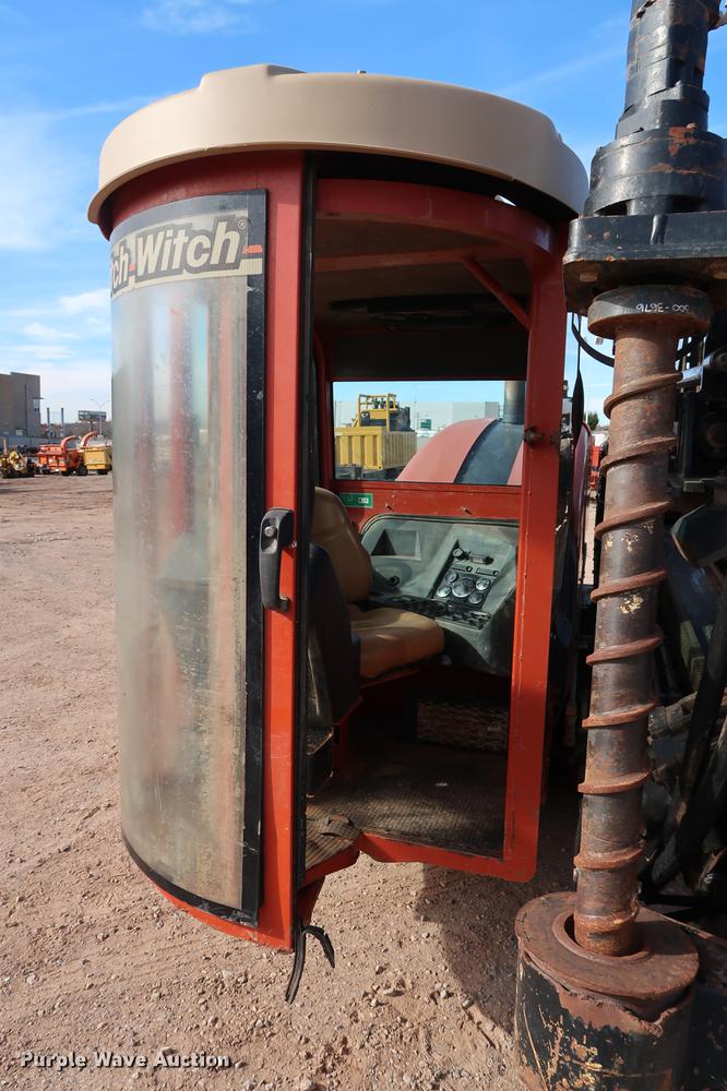 image for item DG3286 2010 Ditch Witch JT3020 Mach I directional boring unit