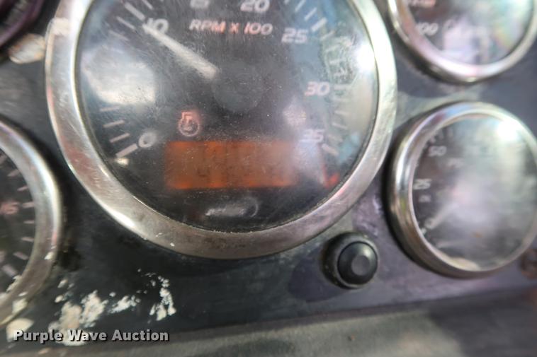 image for item DG3286 2010 Ditch Witch JT3020 Mach I directional boring unit