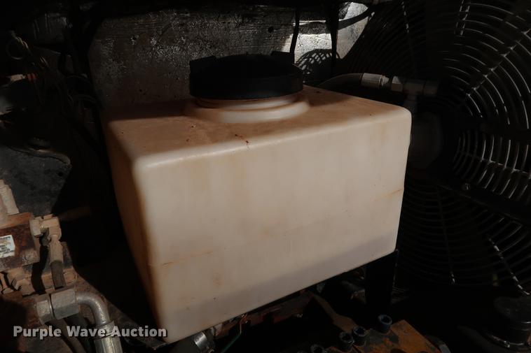 image for item DG3286 2010 Ditch Witch JT3020 Mach I directional boring unit