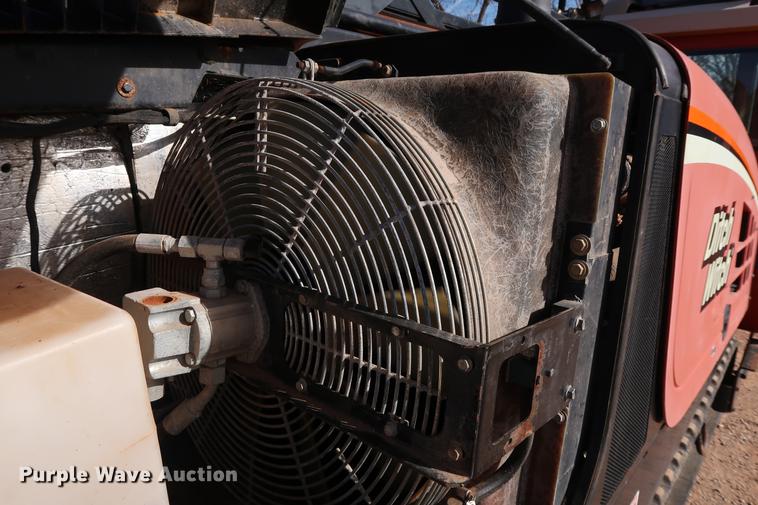 image for item DG3286 2010 Ditch Witch JT3020 Mach I directional boring unit