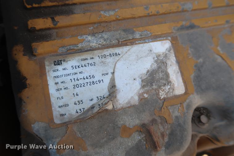 image for item DG3287 1995 International 9400 semi truck