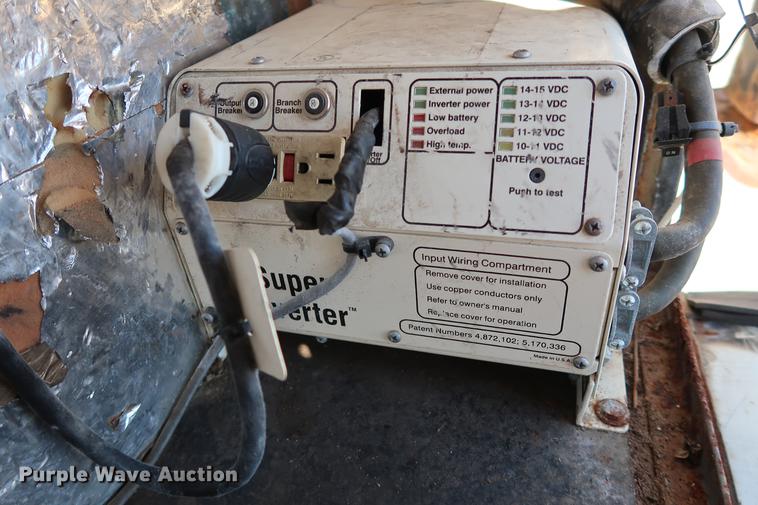 image for item DG3288 2005 International 7400 crane truck