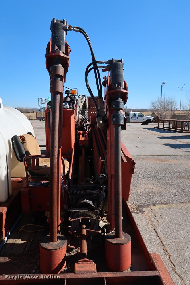 image for item DG3291 2004 Ditch Witch JT920 directional boring unit