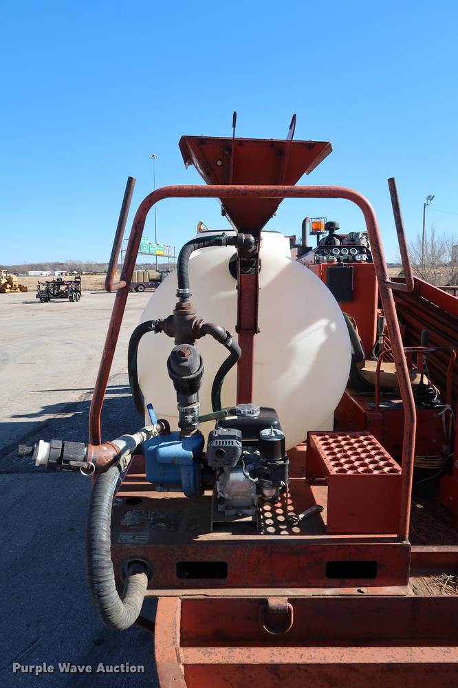 image for item DG3291 2004 Ditch Witch JT920 directional boring unit