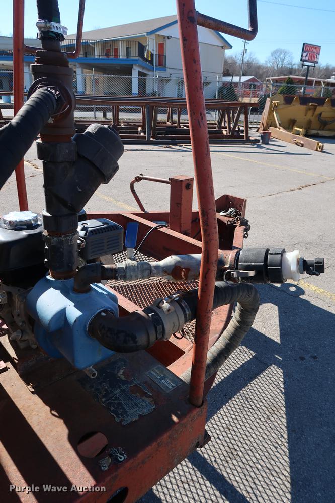 image for item DG3291 2004 Ditch Witch JT920 directional boring unit