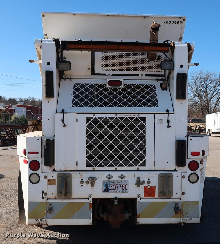 image for item DG3293 2004 Allianz Johnston 4000 street sweeper