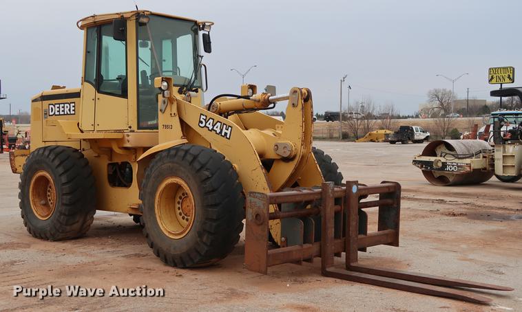 image for item DG3295 2001 John Deere 544H wheel loader