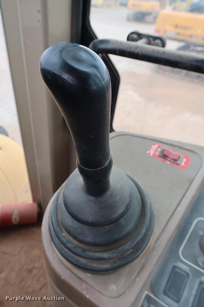 image for item DG3295 2001 John Deere 544H wheel loader